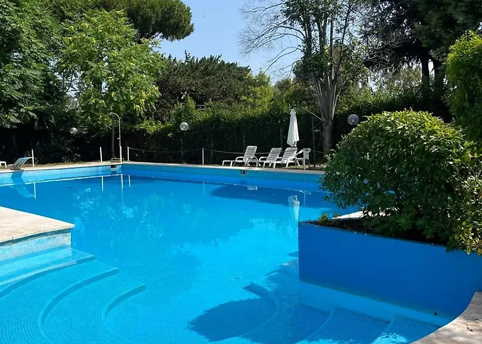 Aurelia Sunset Home